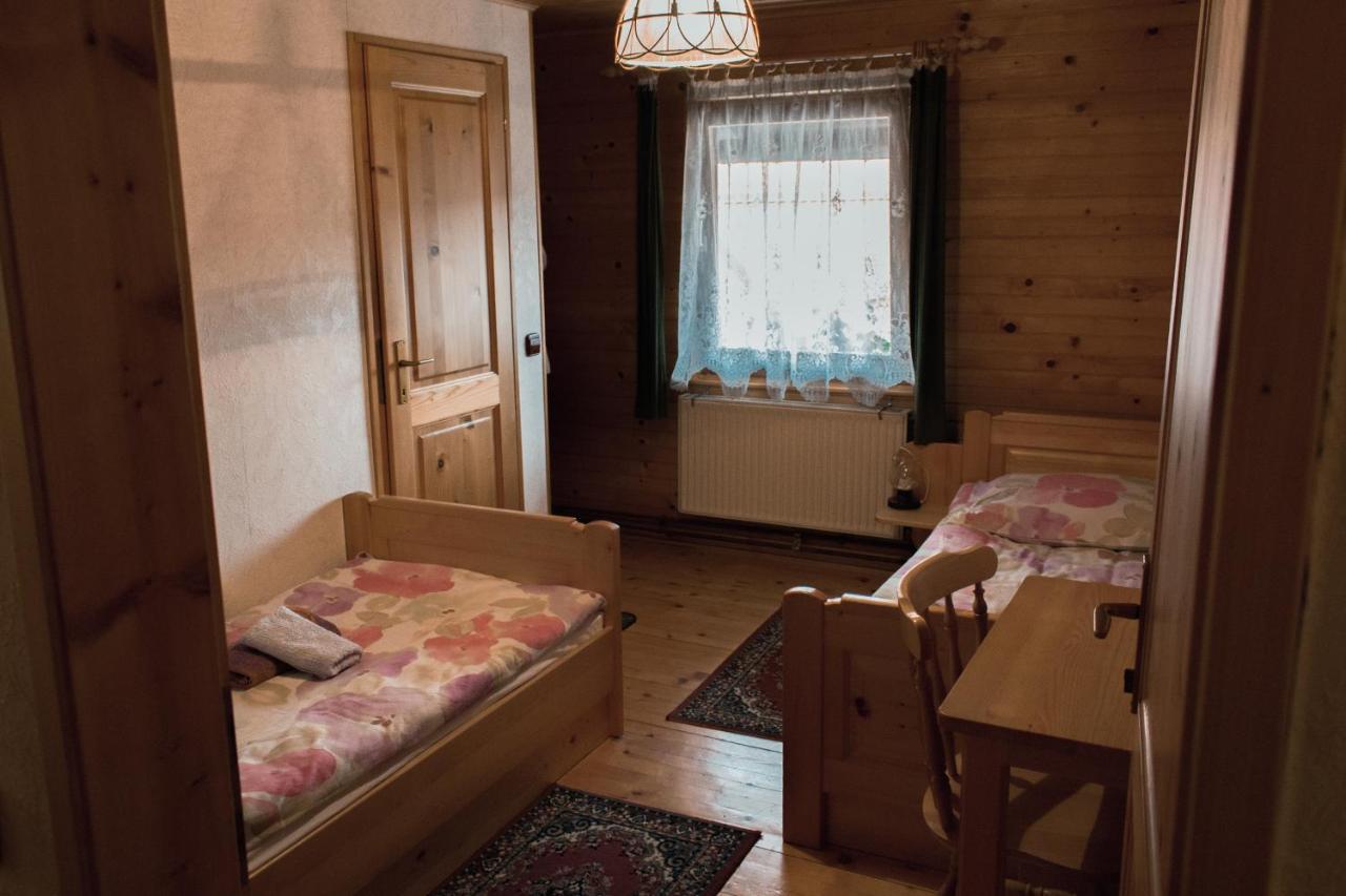 Bed and Breakfast Penzijon Urbanc Lovrenc na Pohorju Esterno foto